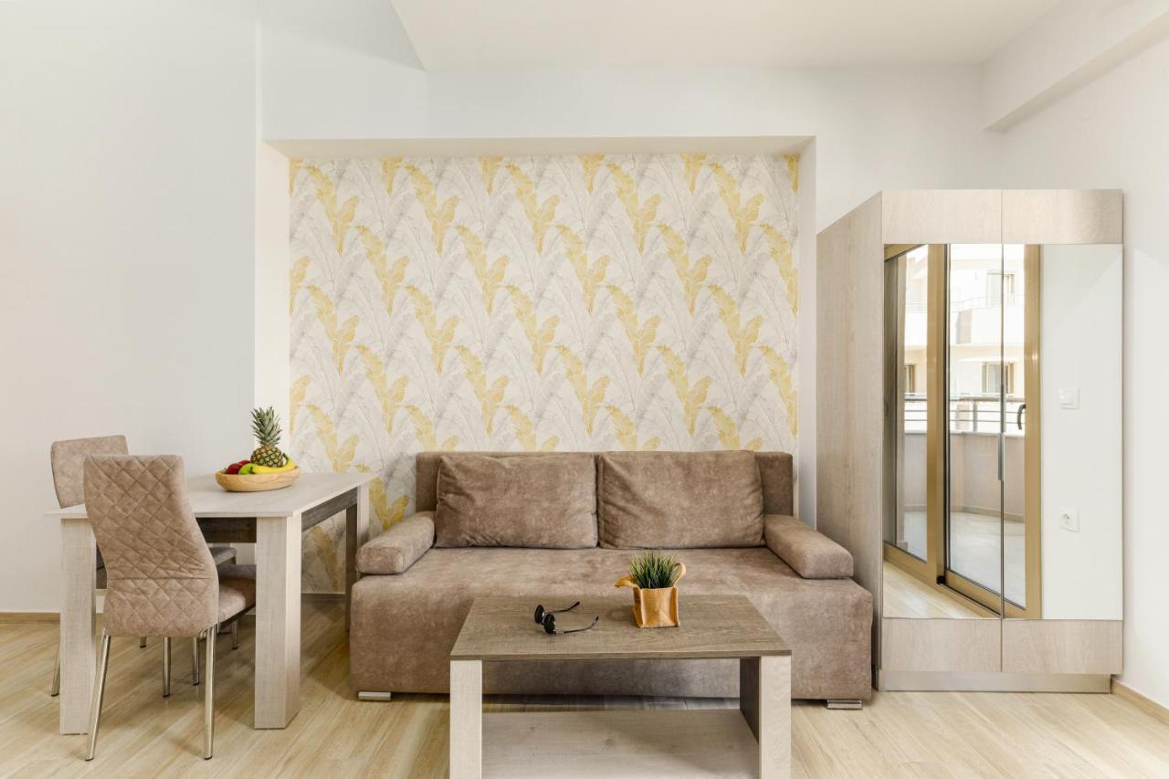 Aria Garden Suites نيكيتي المظهر الخارجي الصورة