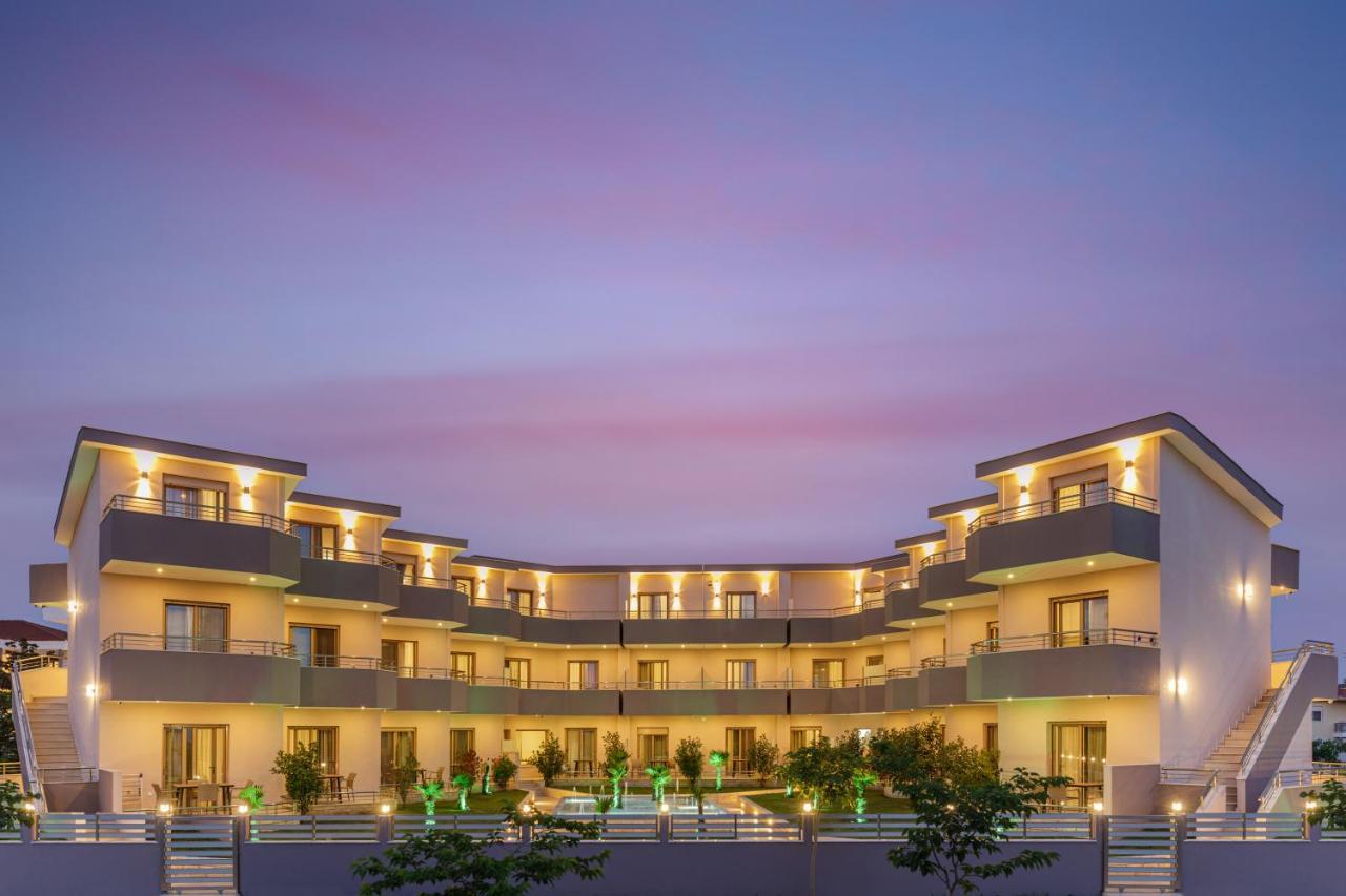 Aria Garden Suites نيكيتي المظهر الخارجي الصورة